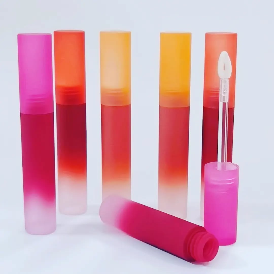 058D# 3ML plastic lip gloss tube