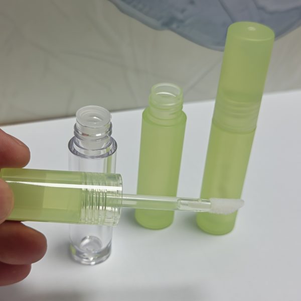 029#2g-2.3g-Plastic lip gloss tube - 图片 10