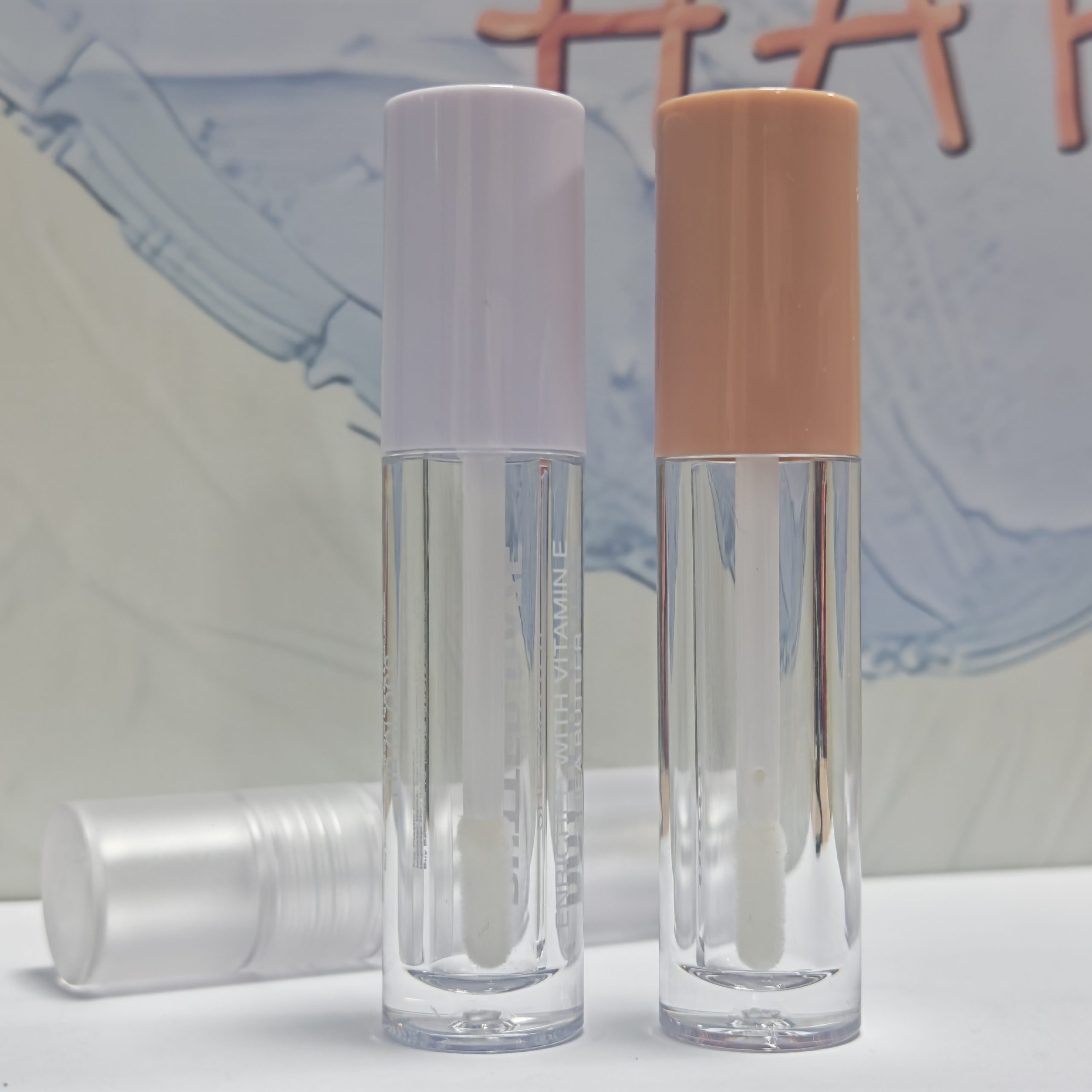 115B# 4ML -5ML-Plastic lip gloss tube -Inner hole - arc bottom - 图片 8