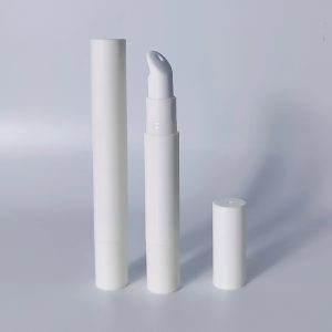 145#Plastic lip gloss essence lipstick - Ceramic head - Lip gloss tube