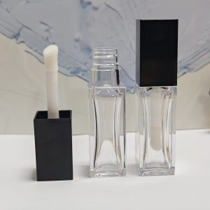 BQ307A# 8-9ML Plastic Concealer tube-lip gloss tube-PETG -Thick-walled Injection Stretch Blow Molding (ISBM)