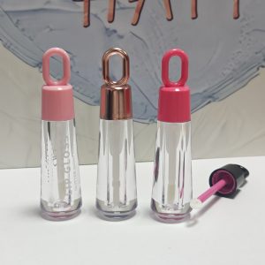 202# 2.5-3ML Plastic lip gloss tube-Decorative pendant